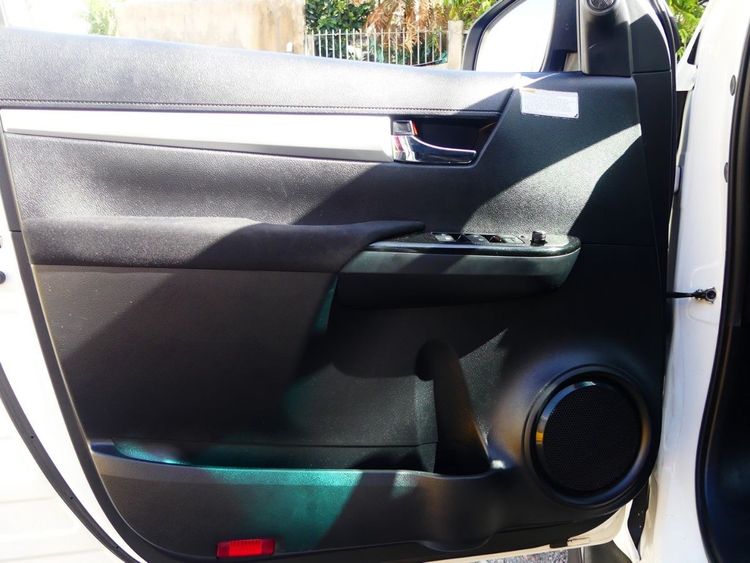 voiture occasion TOYOTA HILUX à la Réunion disponible sur noutlauto.re