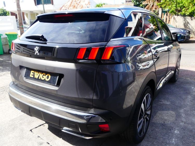 voiture occasion PEUGEOT 3008 à la Réunion disponible sur noutlauto.re