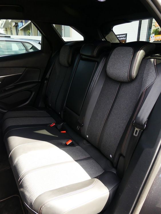 voiture occasion PEUGEOT 3008 à la Réunion disponible sur noutlauto.re