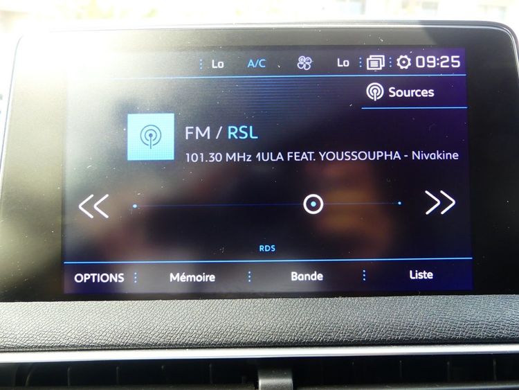 voiture occasion PEUGEOT 3008 à la Réunion disponible sur noutlauto.re