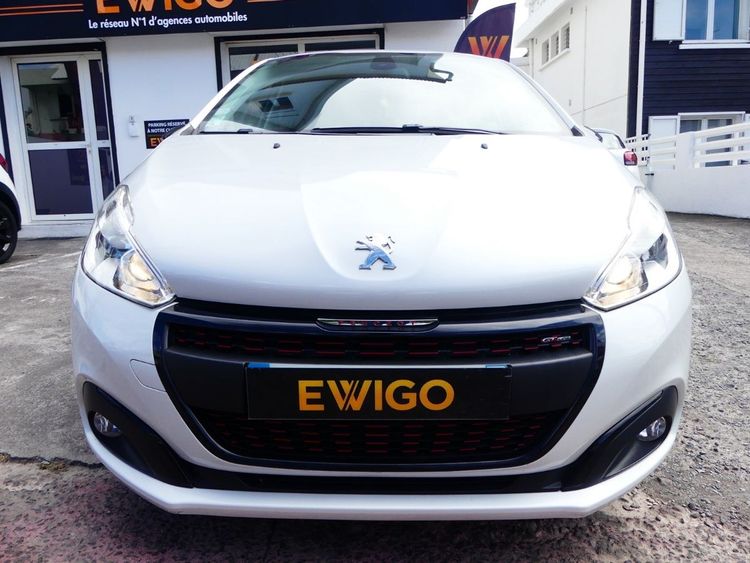 voiture occasion PEUGEOT 208 à la Réunion disponible sur noutlauto.re