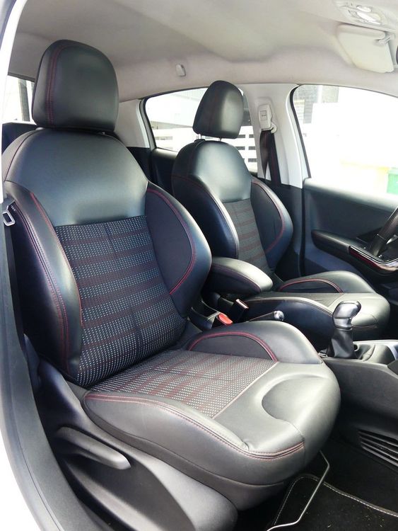 voiture occasion PEUGEOT 208 à la Réunion disponible sur noutlauto.re