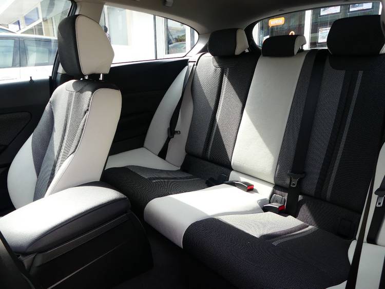 voiture occasion BMW SERIE 1 à la Réunion disponible sur noutlauto.re