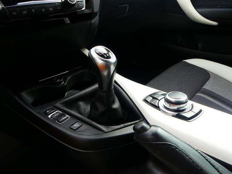 voiture occasion BMW SERIE 1 à la Réunion disponible sur noutlauto.re