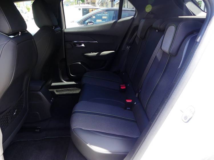 voiture occasion PEUGEOT 2008 à la Réunion disponible sur noutlauto.re