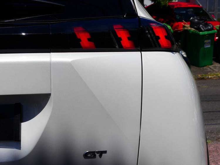 voiture occasion PEUGEOT 2008 à la Réunion disponible sur noutlauto.re