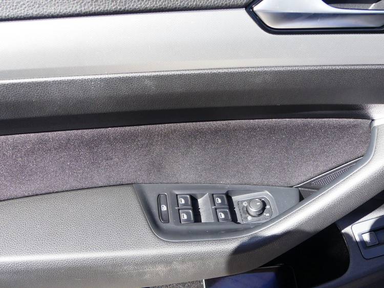 voiture occasion VOLKSWAGEN PASSAT à la Réunion disponible sur noutlauto.re