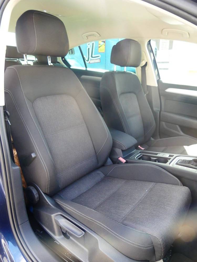 voiture occasion VOLKSWAGEN PASSAT à la Réunion disponible sur noutlauto.re