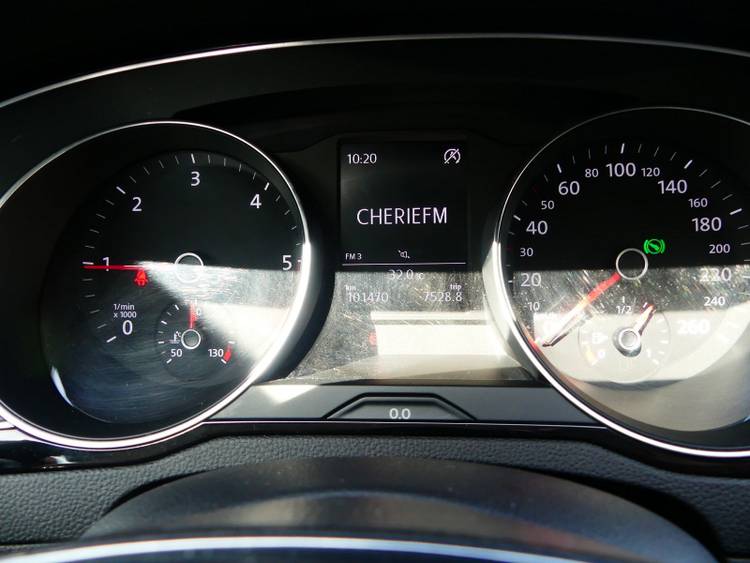 voiture occasion VOLKSWAGEN PASSAT à la Réunion disponible sur noutlauto.re