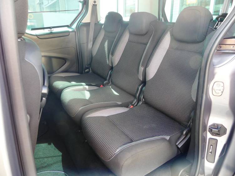 voiture occasion PEUGEOT PARTNER à la Réunion disponible sur noutlauto.re