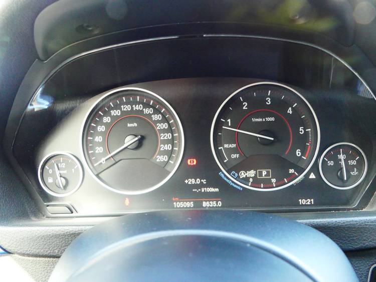 voiture occasion BMW SERIE 3 à la Réunion disponible sur noutlauto.re