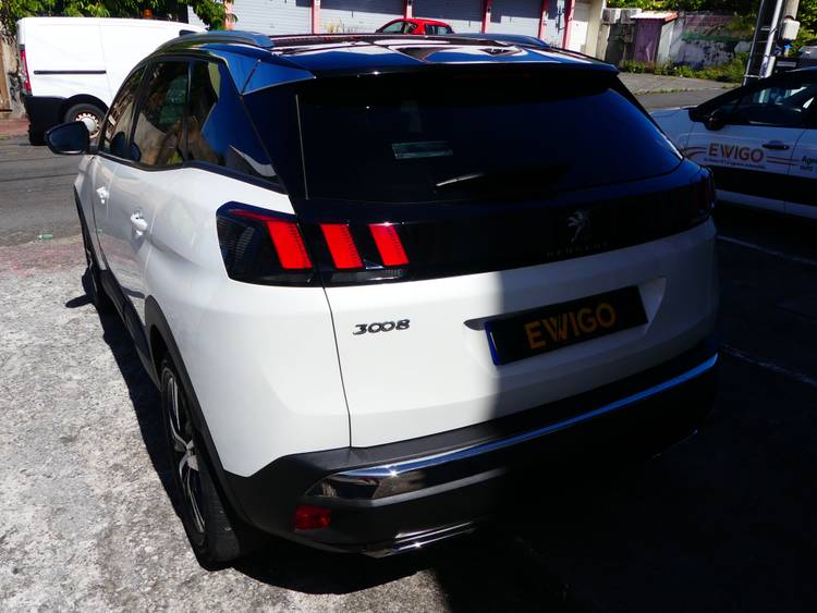 voiture occasion PEUGEOT 3008 à la Réunion disponible sur noutlauto.re