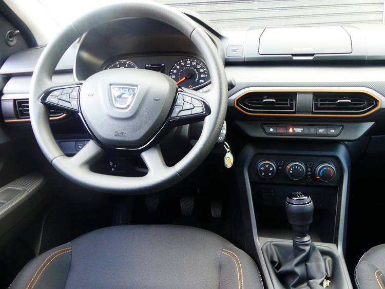 voiture occasion DACIA SANDERO à la Réunion disponible sur noutlauto.re