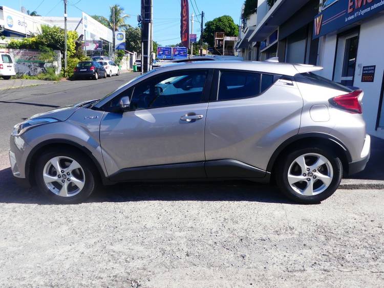 voiture occasion TOYOTA C-HR à la Réunion disponible sur noutlauto.re