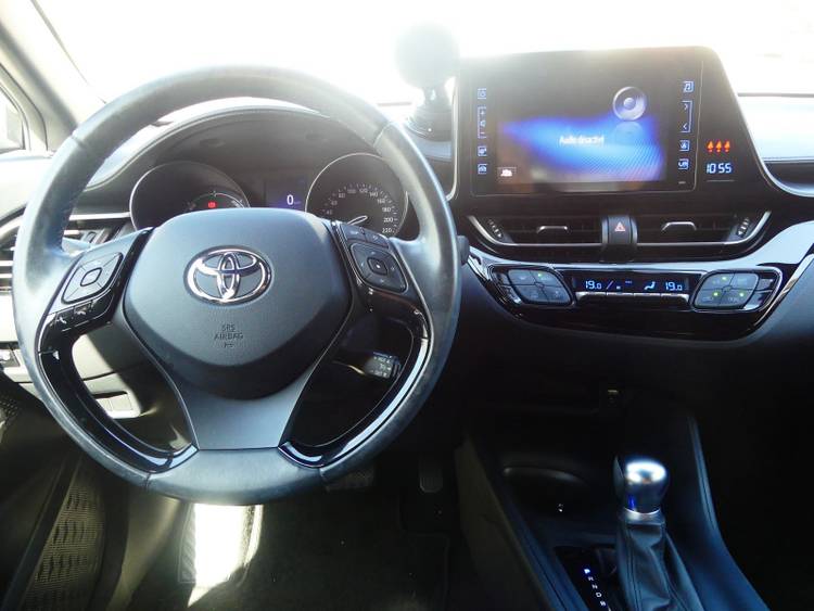 voiture occasion TOYOTA C-HR à la Réunion disponible sur noutlauto.re