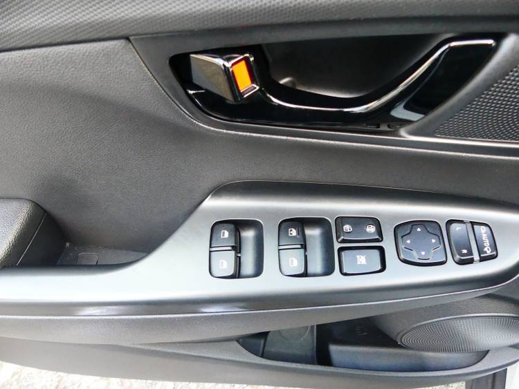 voiture occasion HYUNDAI KONA à la Réunion disponible sur noutlauto.re
