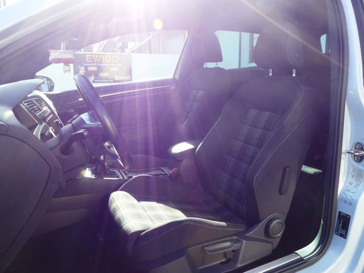 voiture occasion VOLKSWAGEN GOLF à la Réunion disponible sur noutlauto.re