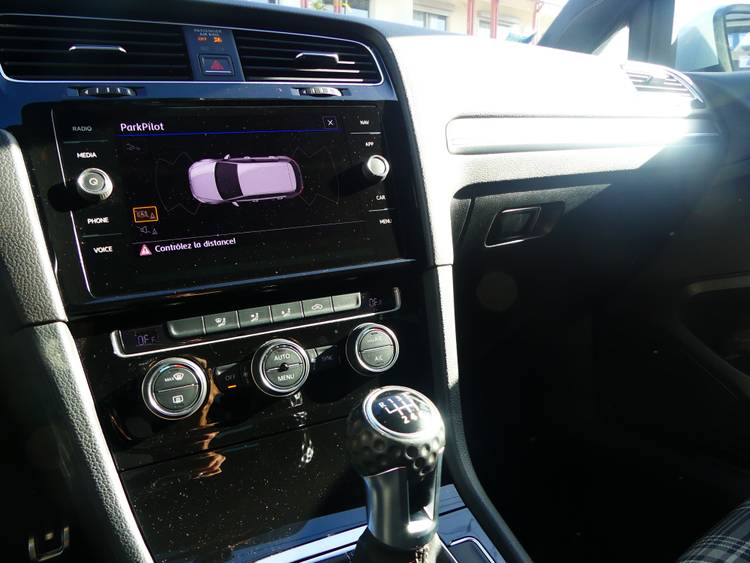 voiture occasion VOLKSWAGEN GOLF à la Réunion disponible sur noutlauto.re