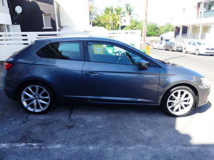 voiture occasion SEAT LEON à la Réunion disponible sur noutlauto.re