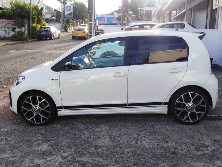 voiture occasion VOLKSWAGEN UP à la Réunion disponible sur noutlauto.re