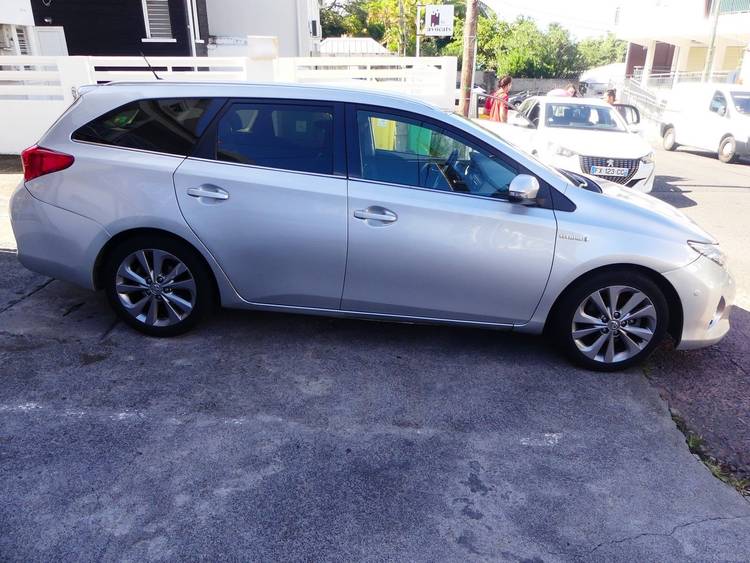 voiture occasion TOYOTA AURIS à la Réunion disponible sur noutlauto.re