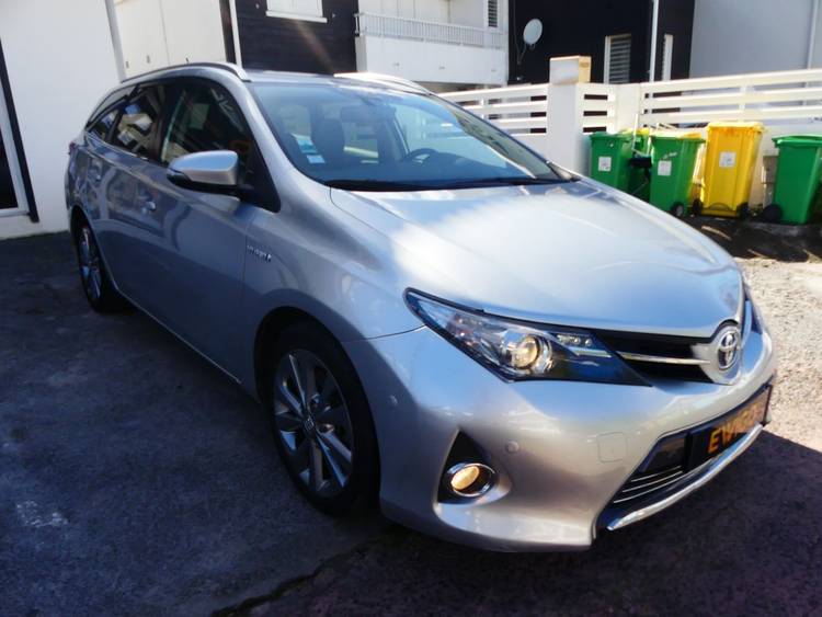 voiture occasion TOYOTA AURIS à la Réunion disponible sur noutlauto.re