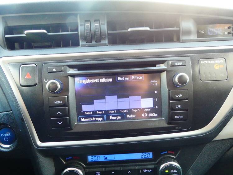 voiture occasion TOYOTA AURIS à la Réunion disponible sur noutlauto.re