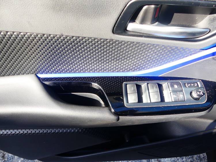 voiture occasion TOYOTA C-HR à la Réunion disponible sur noutlauto.re