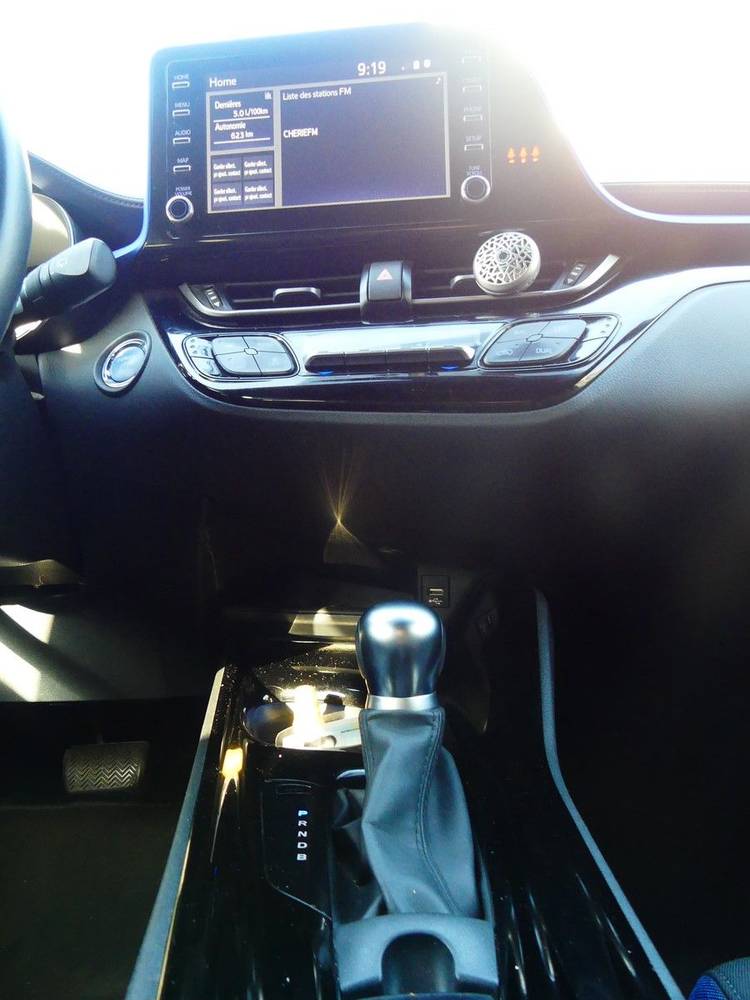 voiture occasion TOYOTA C-HR à la Réunion disponible sur noutlauto.re