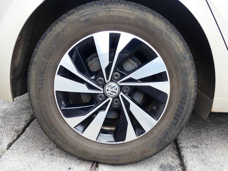 voiture occasion VOLKSWAGEN POLO à la Réunion disponible sur noutlauto.re