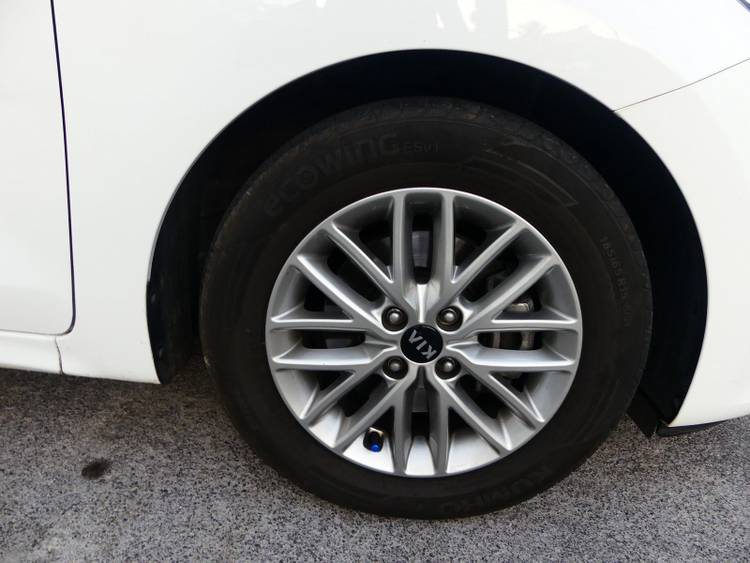 voiture occasion KIA RIO à la Réunion disponible sur noutlauto.re