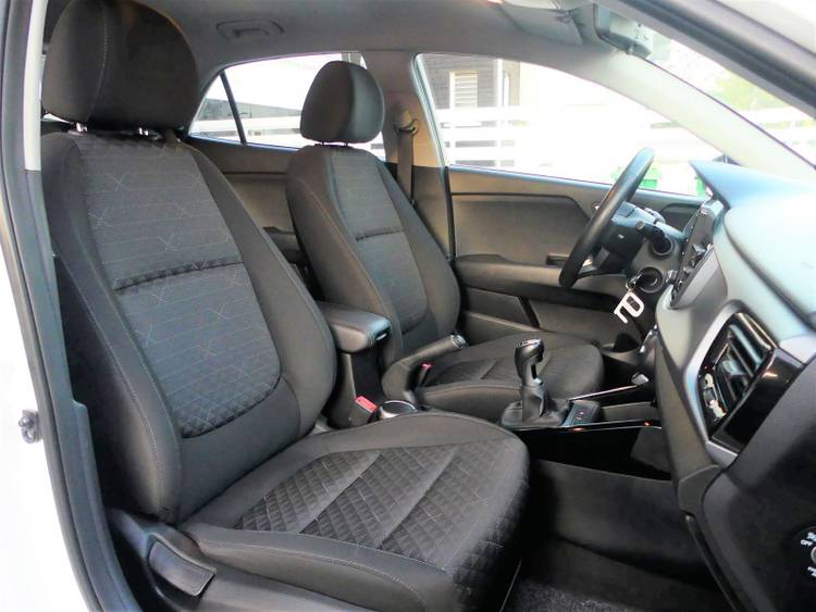 voiture occasion KIA RIO à la Réunion disponible sur noutlauto.re
