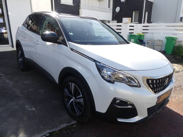 voiture occasion PEUGEOT 3008 à la Réunion disponible sur noutlauto.re