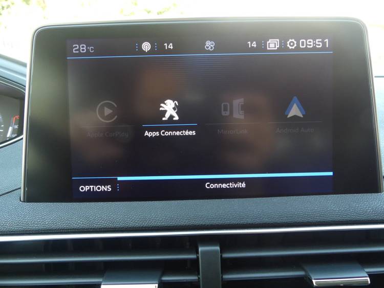 voiture occasion PEUGEOT 3008 à la Réunion disponible sur noutlauto.re
