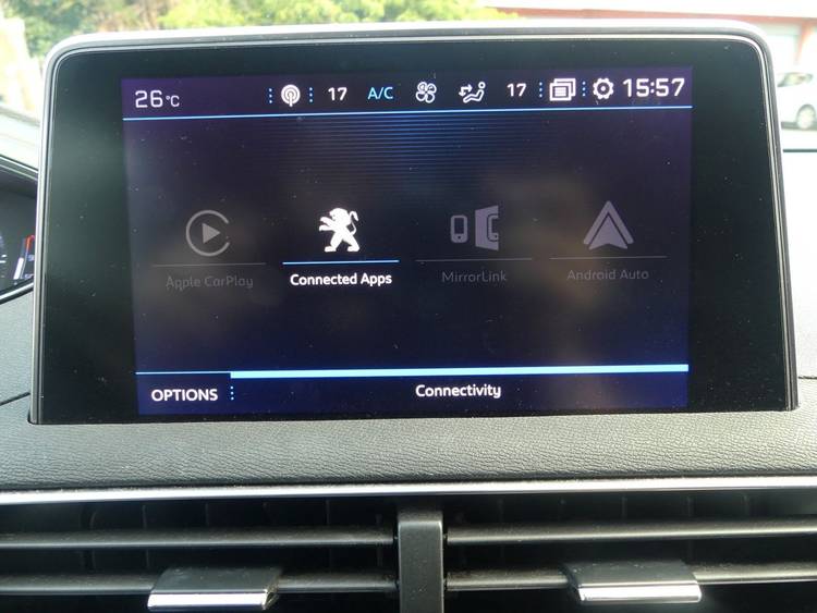 voiture occasion PEUGEOT 3008 à la Réunion disponible sur noutlauto.re