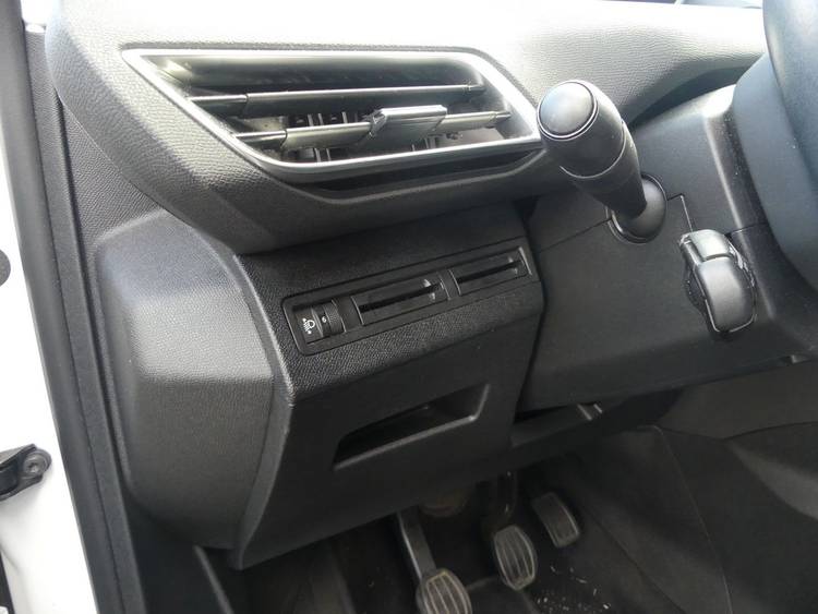 voiture occasion PEUGEOT 3008 à la Réunion disponible sur noutlauto.re