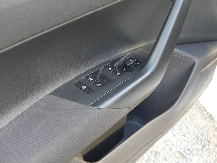 voiture occasion VOLKSWAGEN POLO à la Réunion disponible sur noutlauto.re