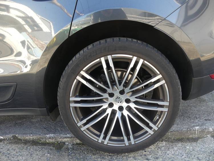 voiture occasion PORSCHE MACAN à la Réunion disponible sur noutlauto.re