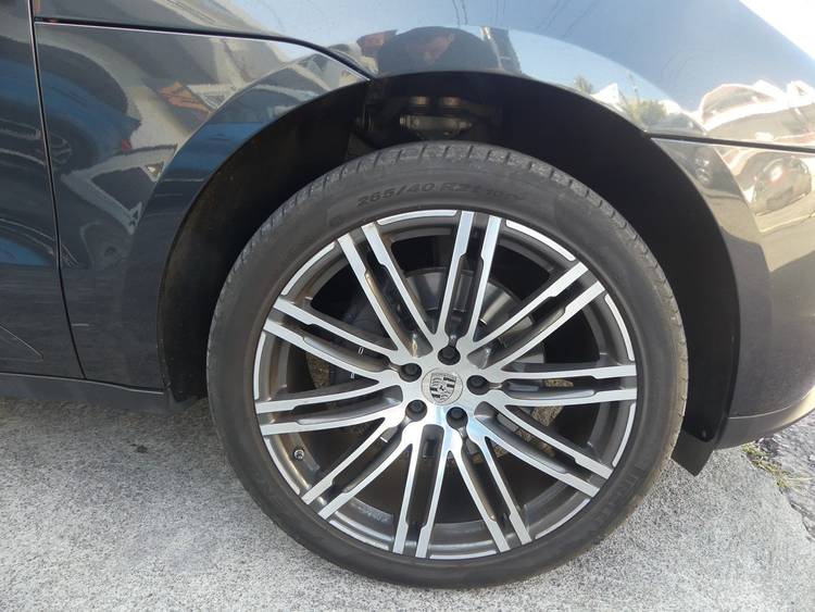 voiture occasion PORSCHE MACAN à la Réunion disponible sur noutlauto.re