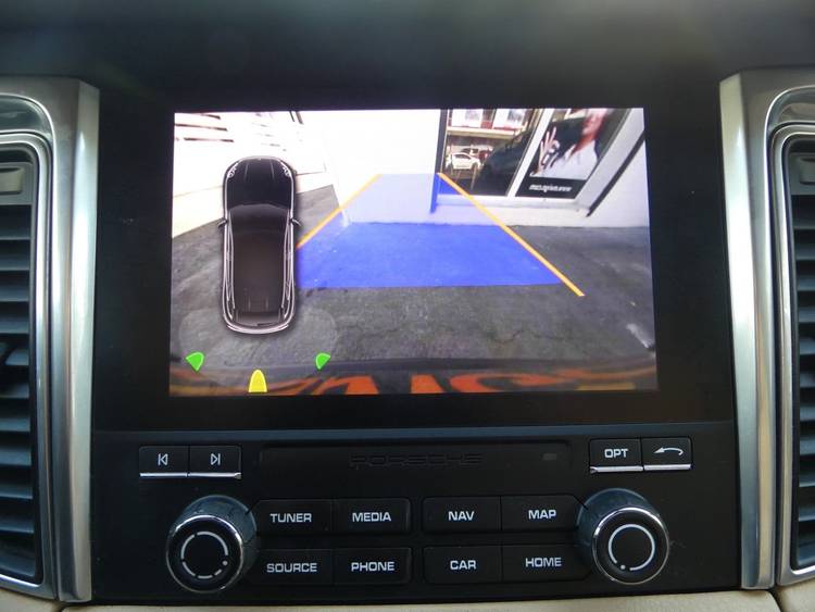 voiture occasion PORSCHE MACAN à la Réunion disponible sur noutlauto.re