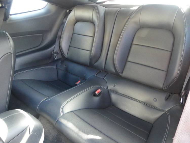 voiture occasion FORD MUSTANG à la Réunion disponible sur noutlauto.re