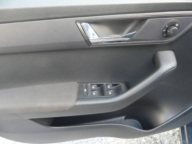 voiture occasion SKODA FABIA à la Réunion disponible sur noutlauto.re