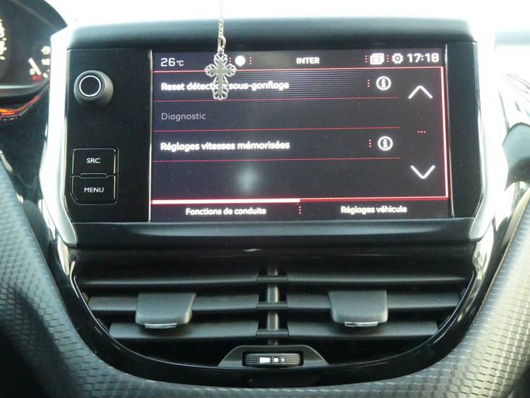 voiture occasion PEUGEOT 208 à la Réunion disponible sur noutlauto.re