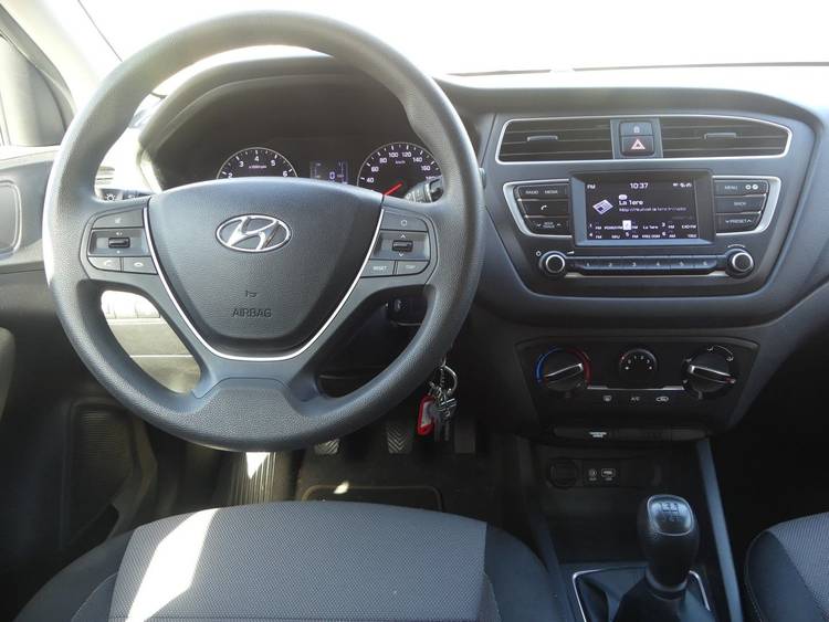 voiture occasion HYUNDAI I 20 à la Réunion disponible sur noutlauto.re