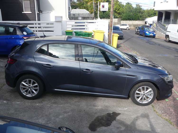 voiture occasion RENAULT MEGANE à la Réunion disponible sur noutlauto.re