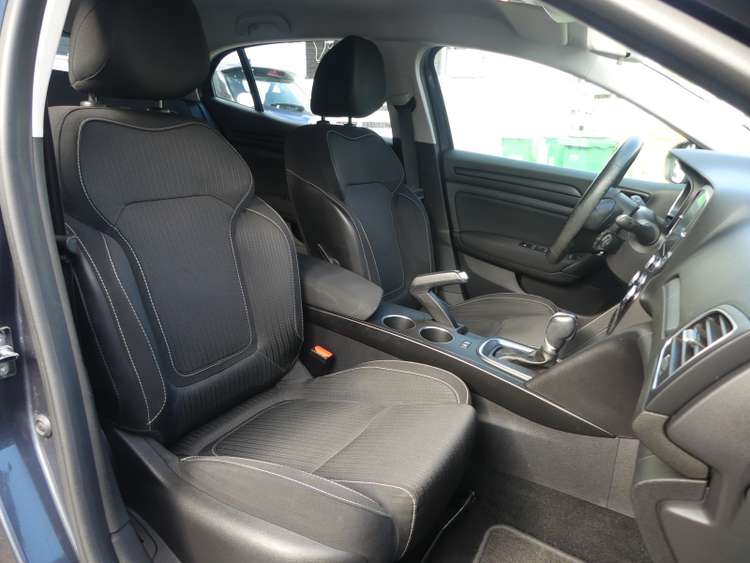 voiture occasion RENAULT MEGANE à la Réunion disponible sur noutlauto.re