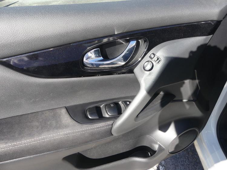 voiture occasion NISSAN QASHQAI à la Réunion disponible sur noutlauto.re