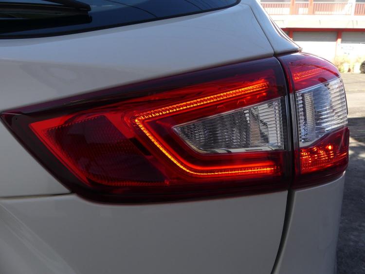 voiture occasion NISSAN QASHQAI à la Réunion disponible sur noutlauto.re