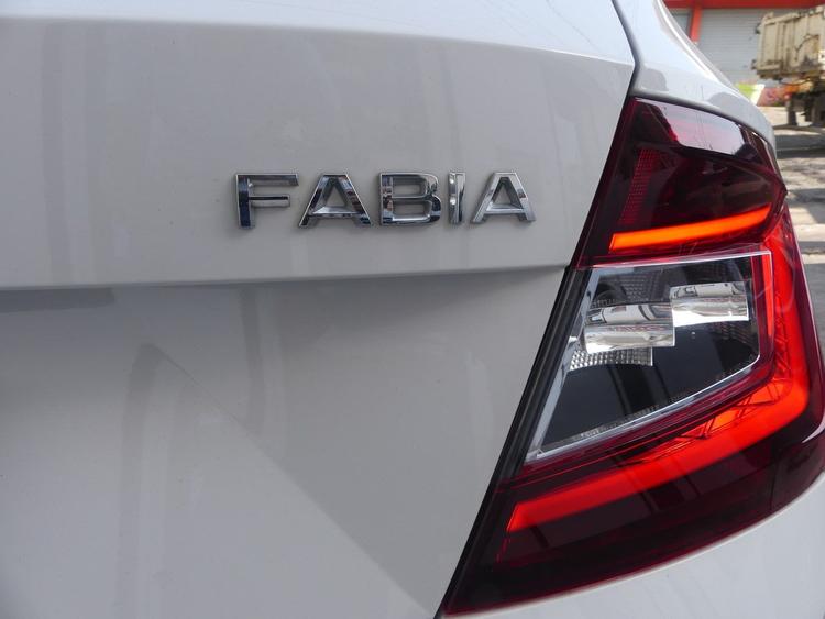 voiture occasion SKODA FABIA à la Réunion disponible sur noutlauto.re