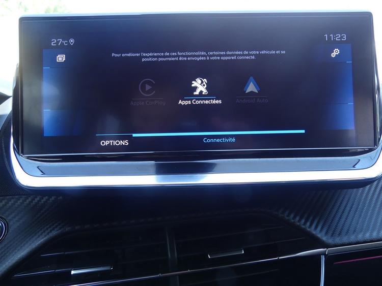 voiture occasion PEUGEOT 208 à la Réunion disponible sur noutlauto.re